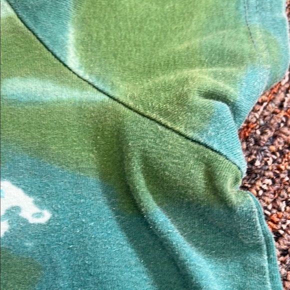 Essentials by Maggie Y2K Green T-shirt with Panda Sequin & Blue Stones 18/20W - Picture 12 of 12